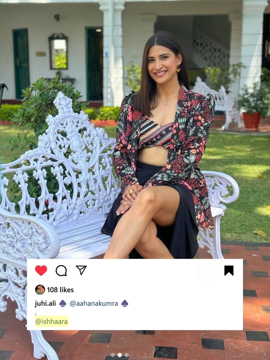 Ishhaara Juhi Ali In Fortitude Wrap Ring