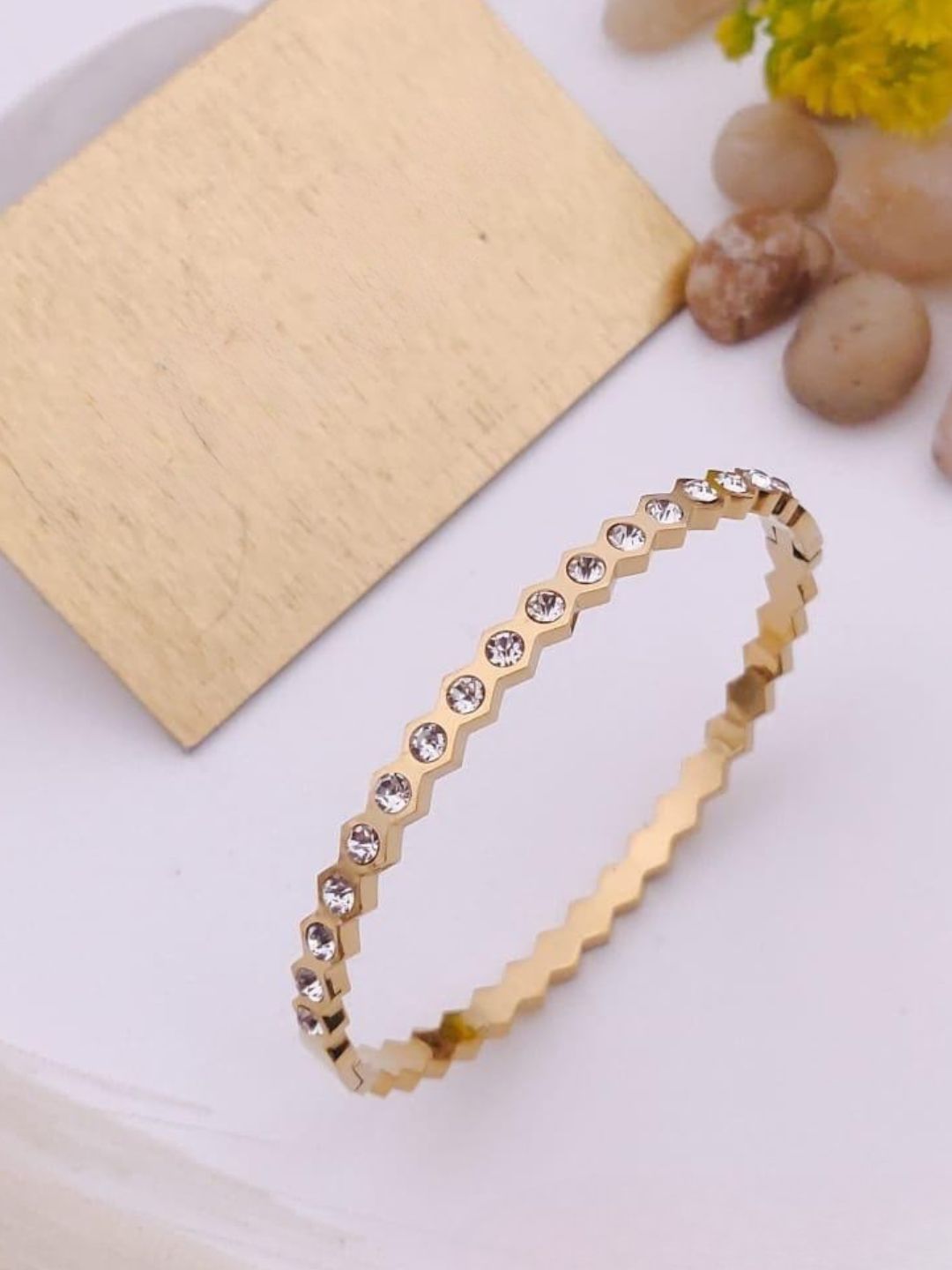 Buy Stone Studded Honeycomb Bracelet Online Ishhaara