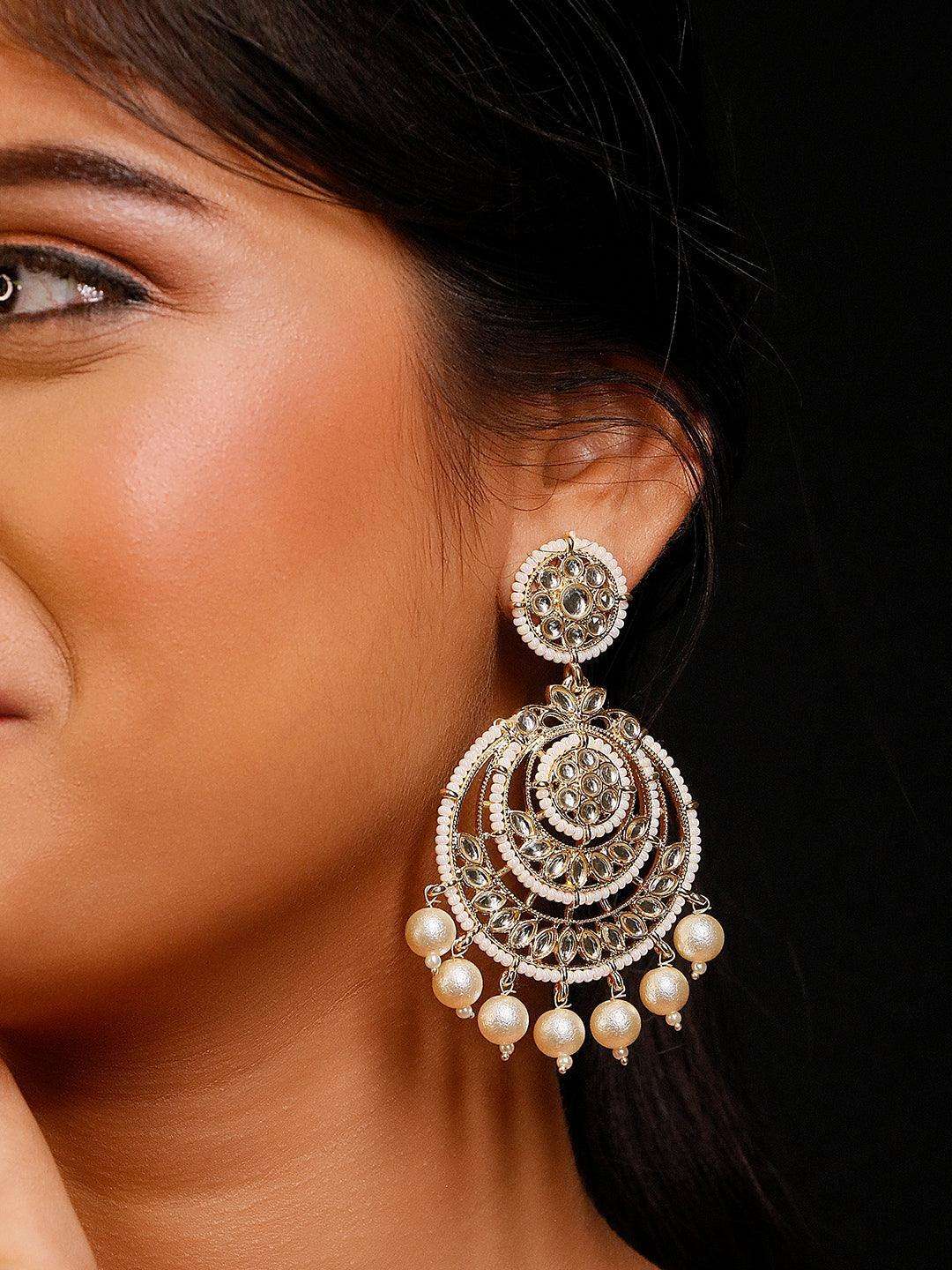 Ishhaara Alisha Seema Khan In Kundan Chandbali Earrings With Pearls