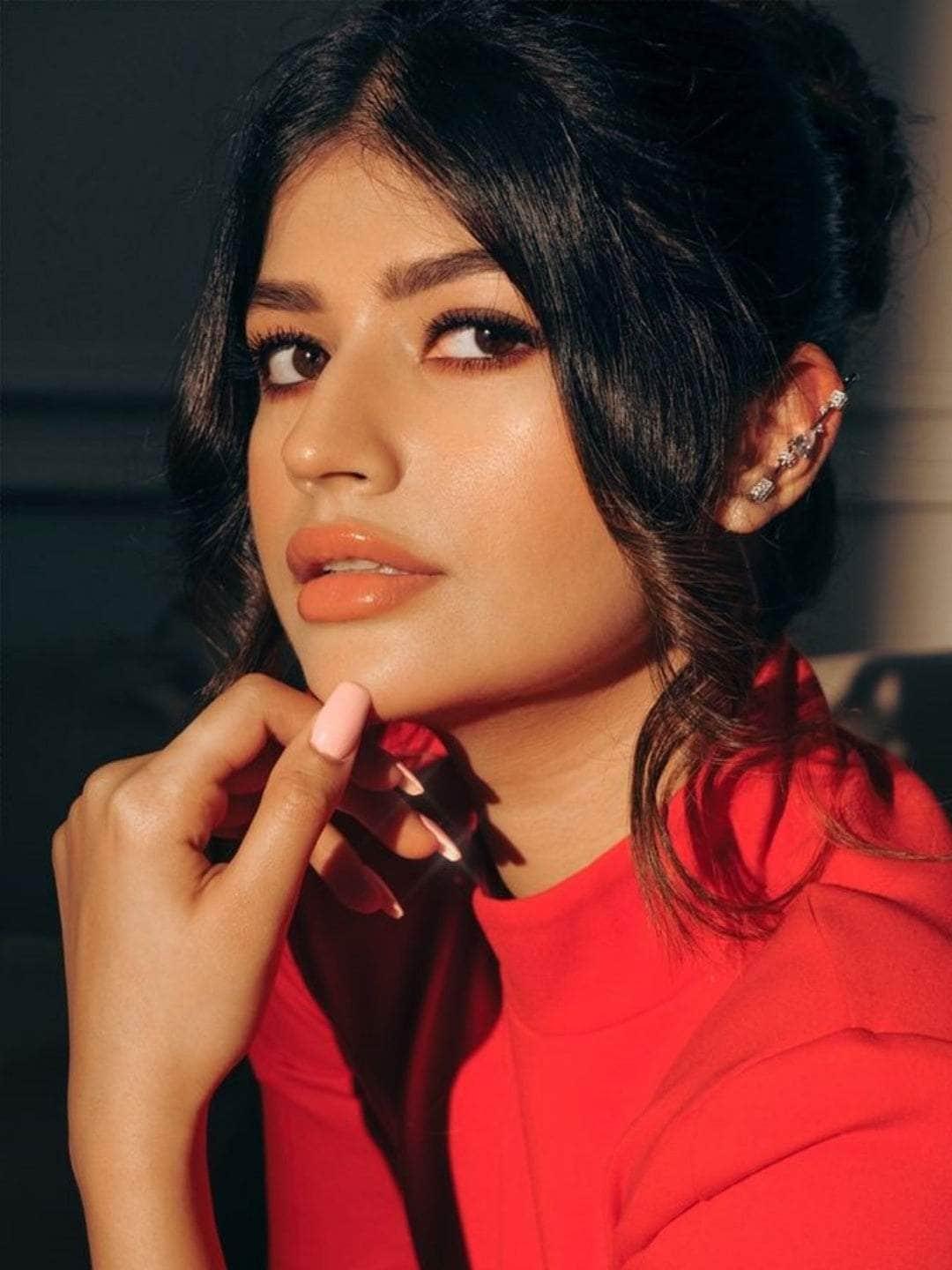 Ishhaara Anjini Dhawan In Clip On Drop Earrings