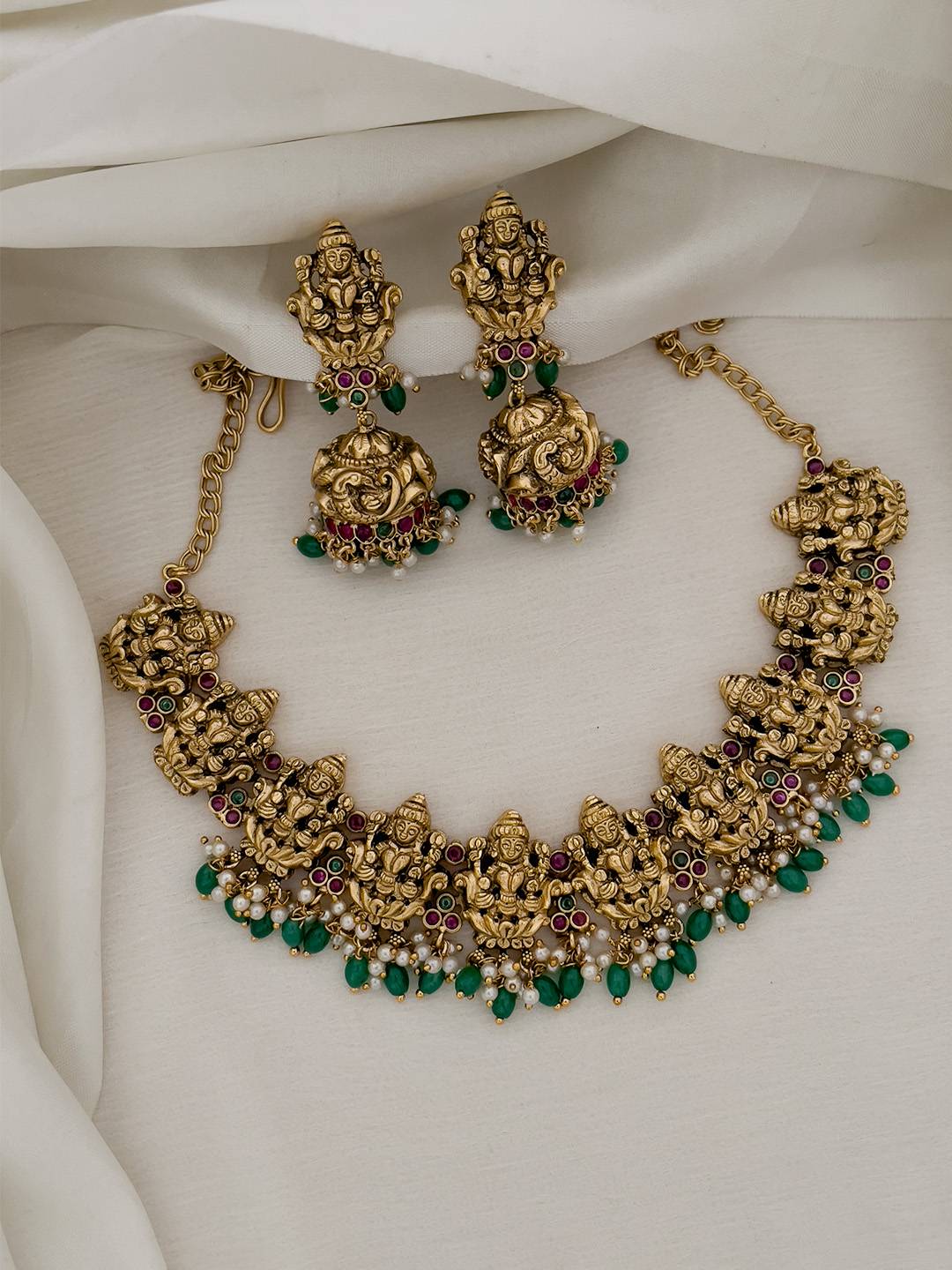 Buy Antique Green Beads Studded Bridal Necklace Online Ishhaara