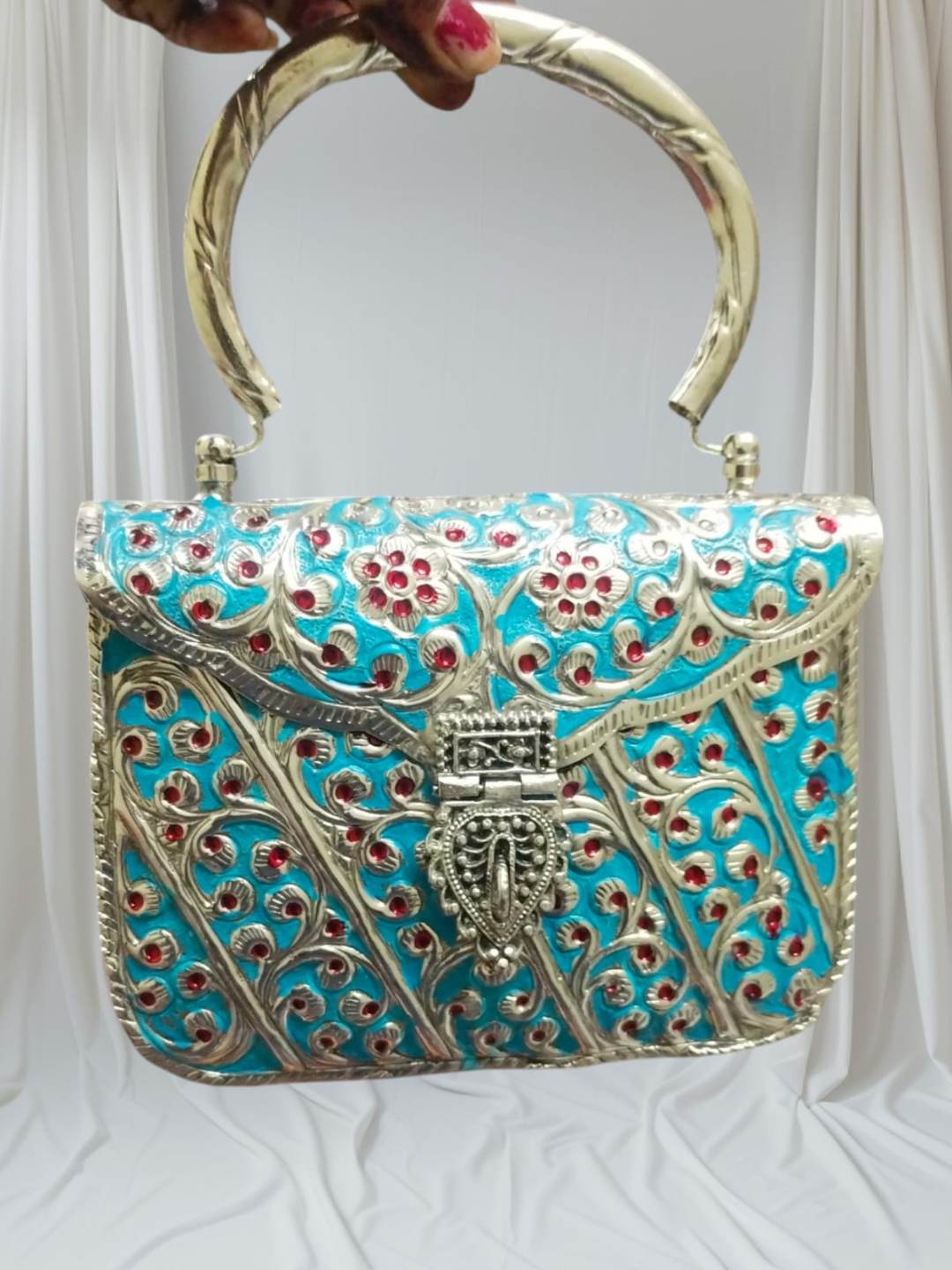 Ishhaara Antique Metal Bag