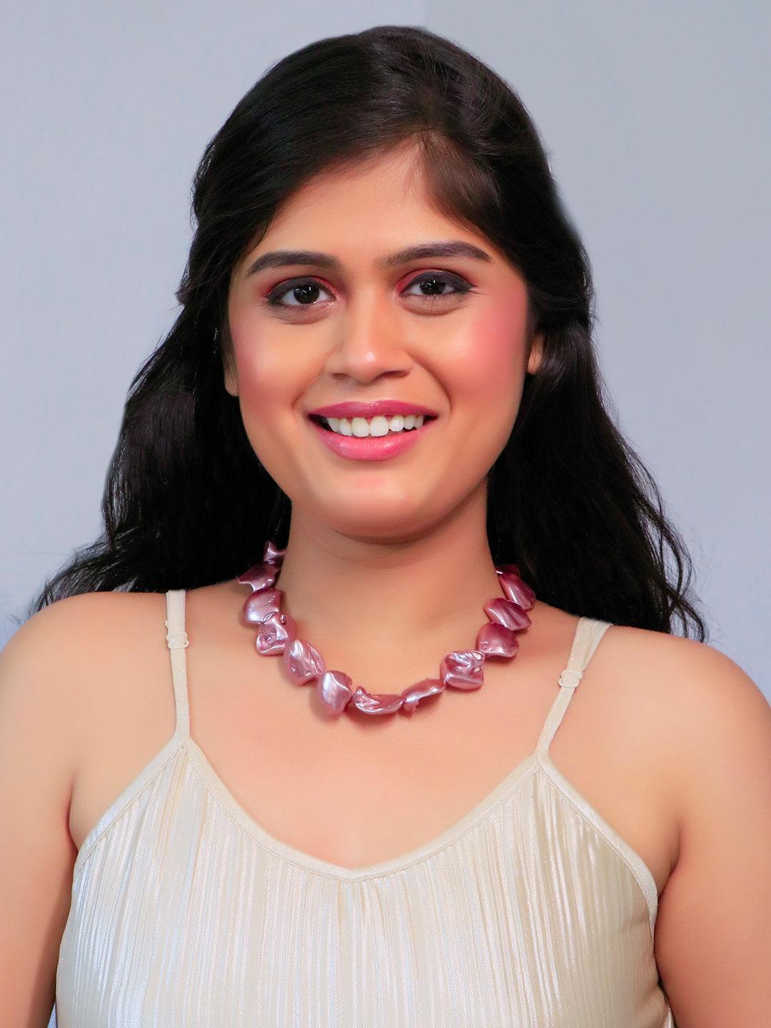 Ishhaara Baroque Statement Necklace Violet