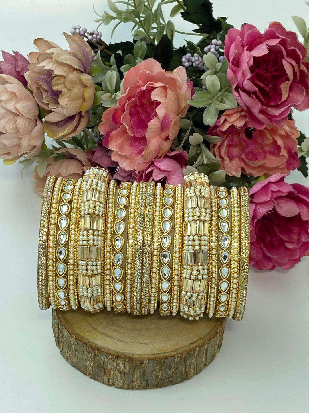Ishhaara Beautiful Bridal Bangle Set With Pacheli Kada