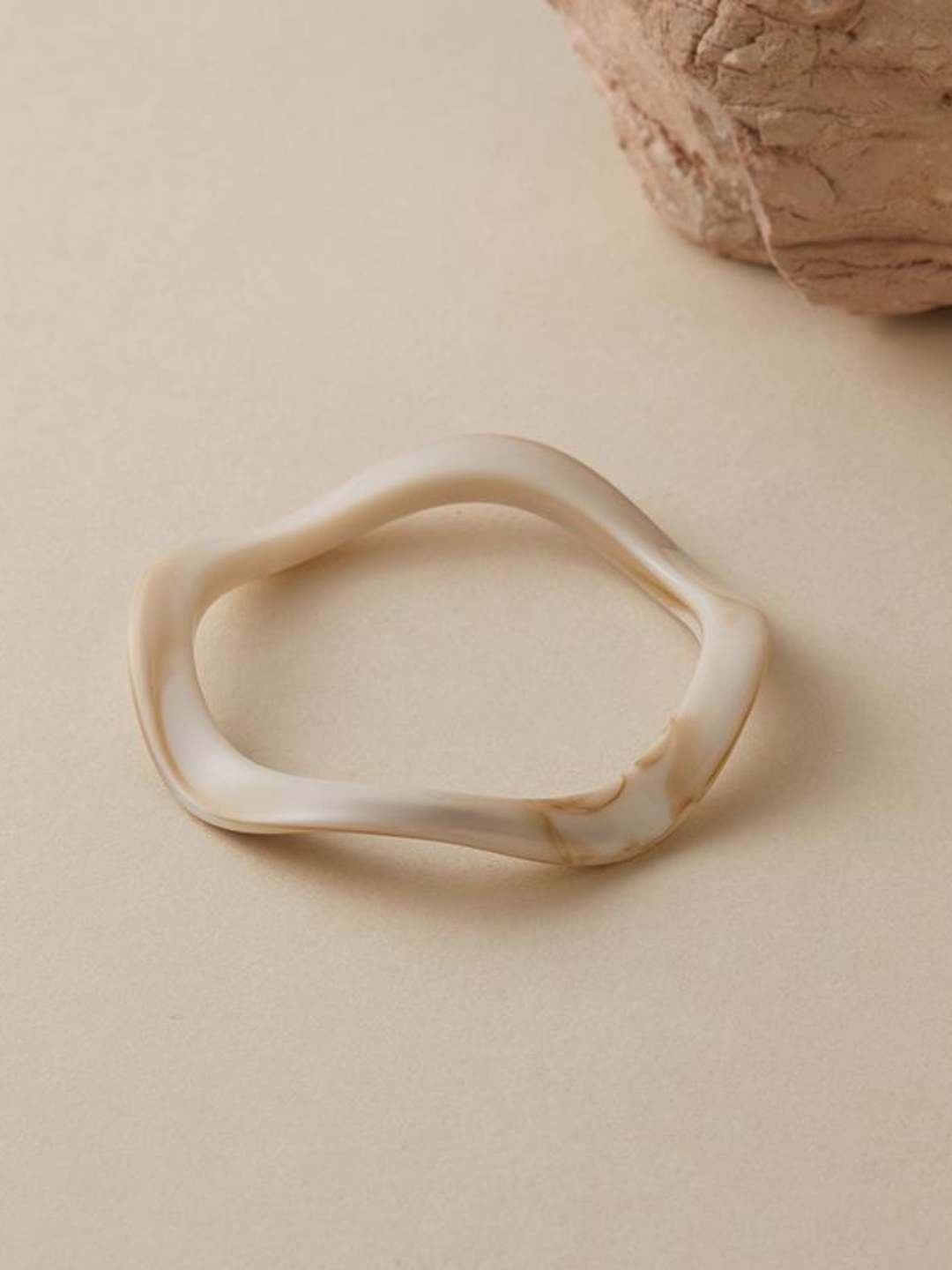 Ishhaara Beige Multicolor Irregular Shape Bangle