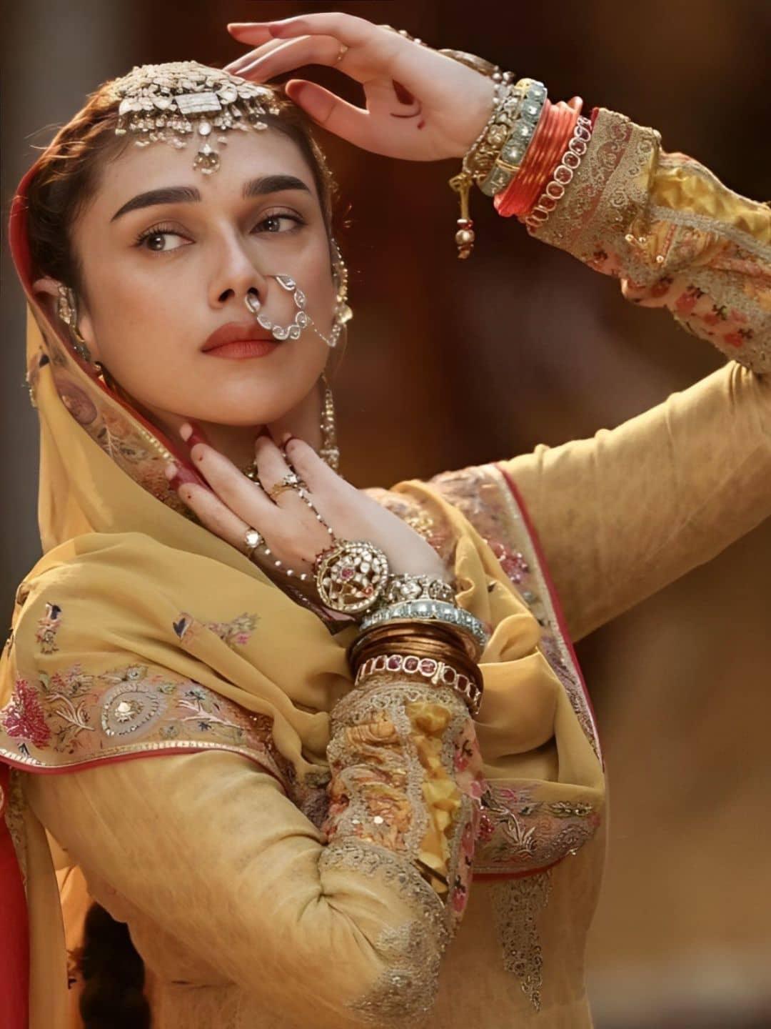 Ishhaara Bibbo Jaan Heeramandi Look Inspired Jewellery