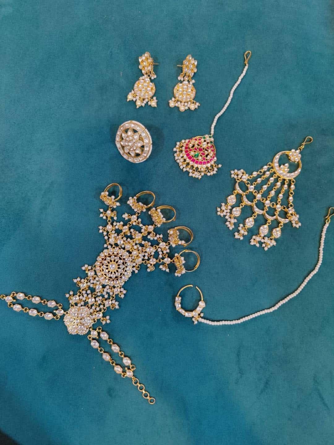 Ishhaara Bibbo Jaan Look Inspired Chandbali Earring And Maangtika Set