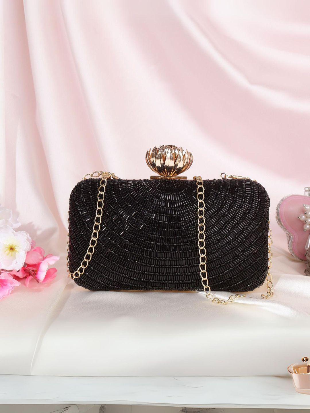 Ishani Clutch