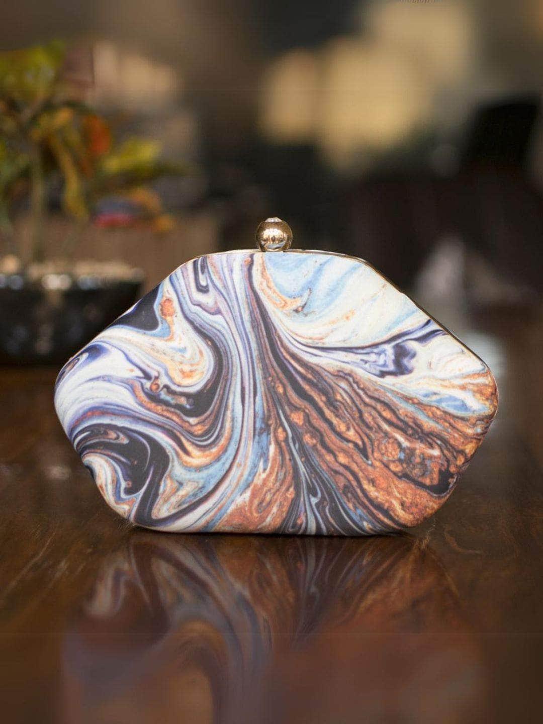 Ishhaara Black And White Printed Clutch