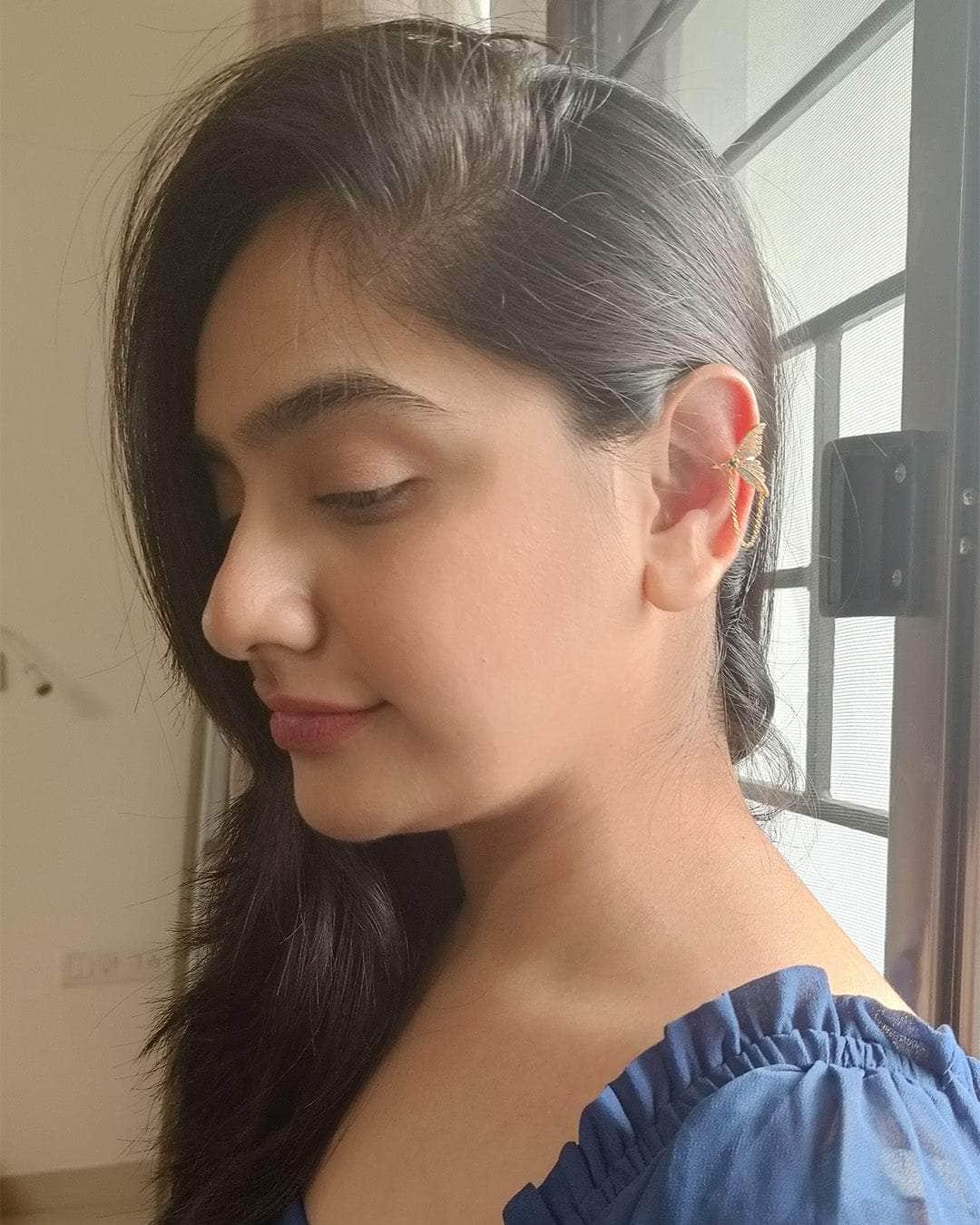 Ishhaara Blissfull Butterfly Earcuff