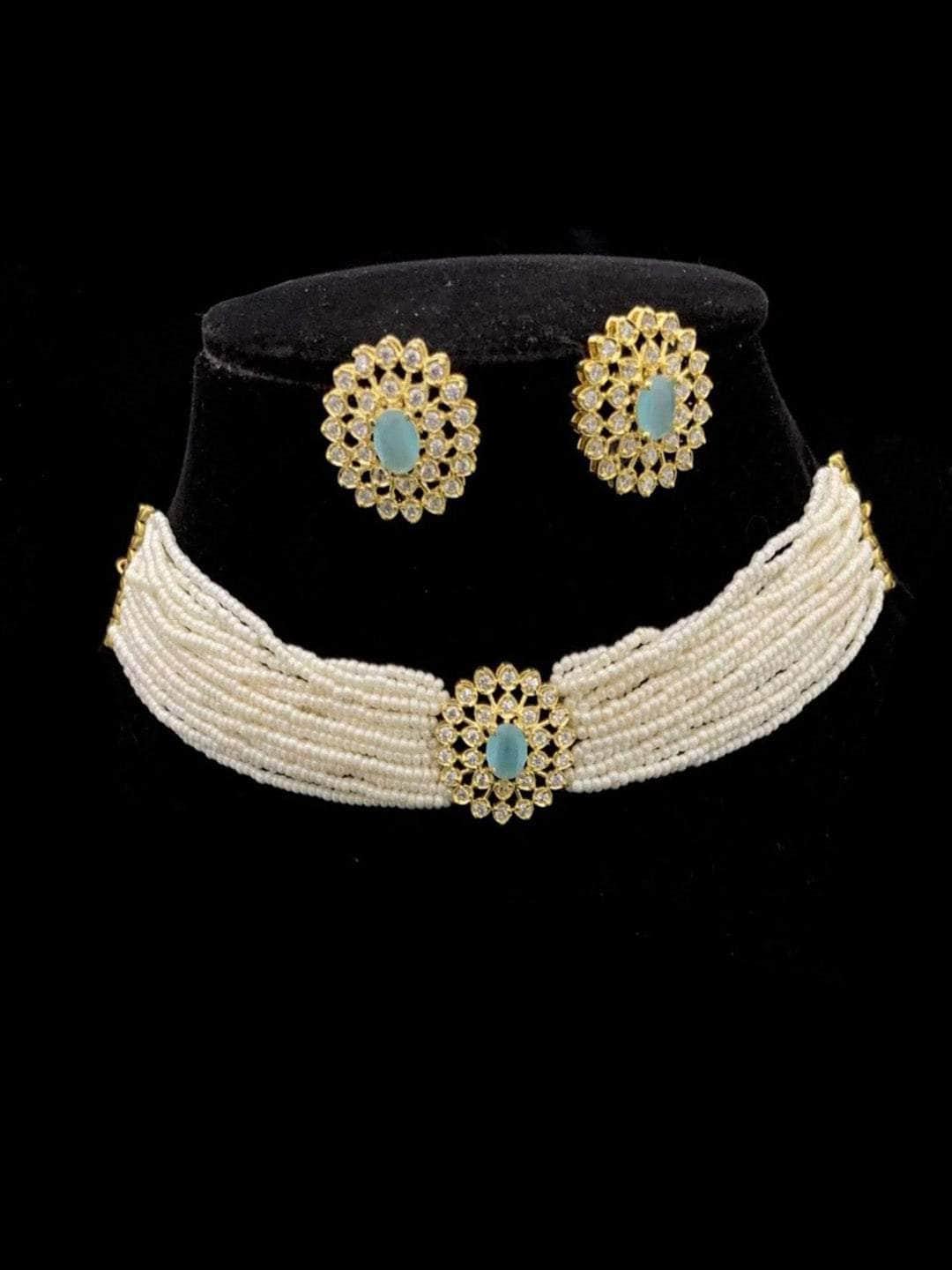 Ishhaara Lucious Minimal Choker