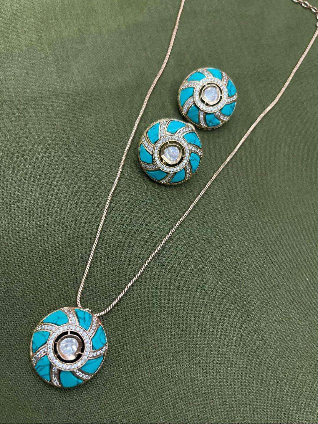 Ishhaara Moissanite Polki Pendant With Uncut Stones Pendant Set