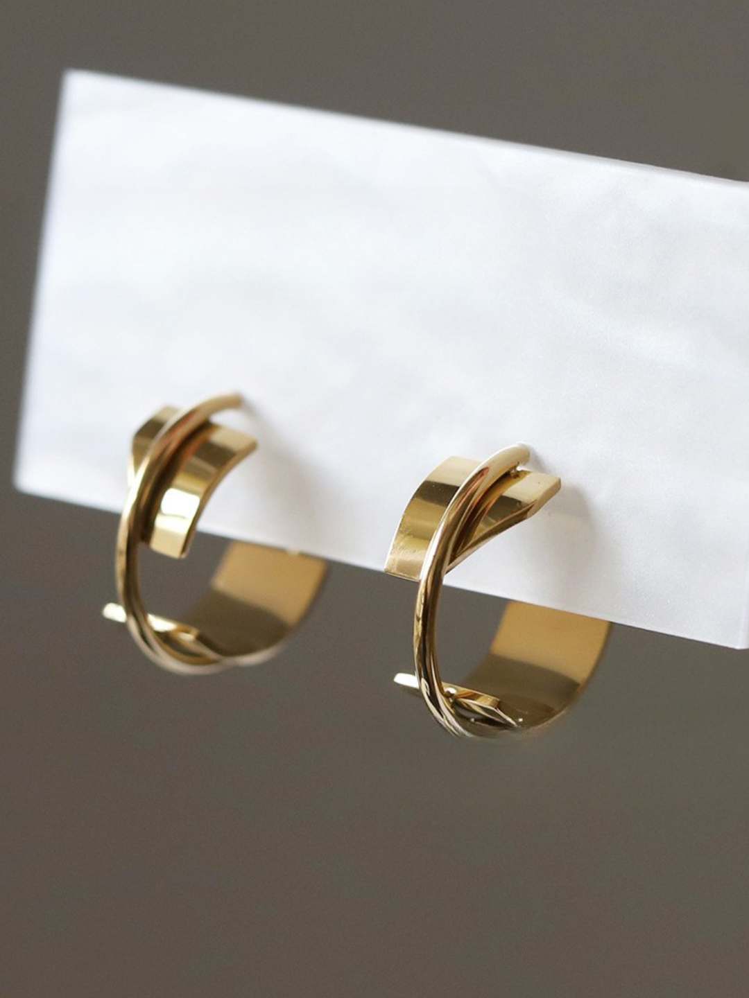 Ishhaara Boomerang Hoops