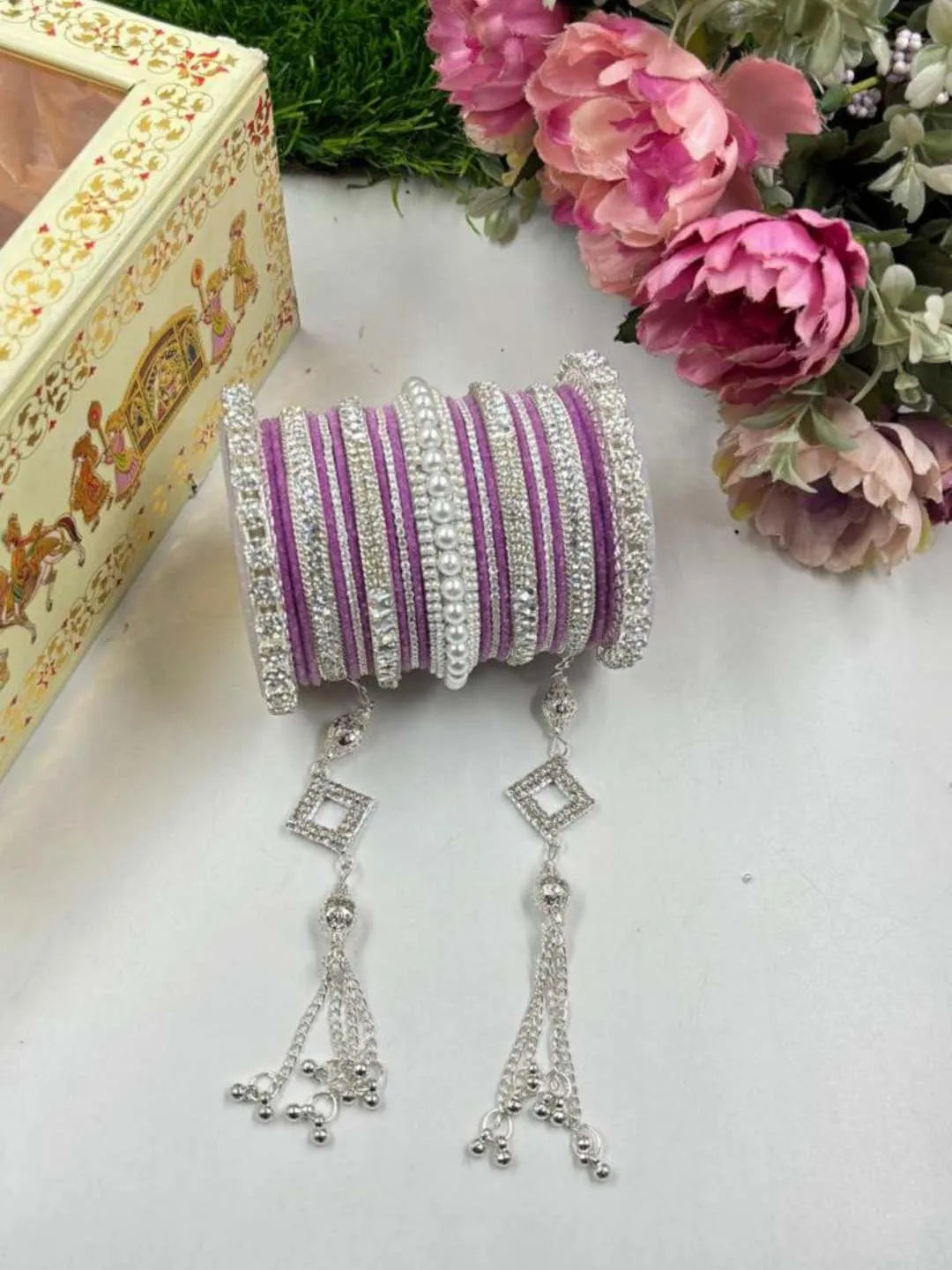 Ishhaara Brass Plated Stone Studded And Beaded Chooda Set