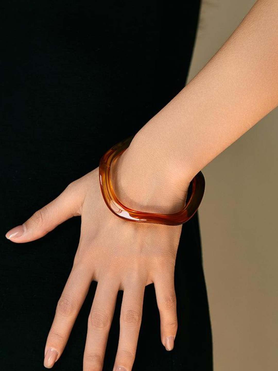 Ishhaara Brown Multicolor Irregular Shape Bangle