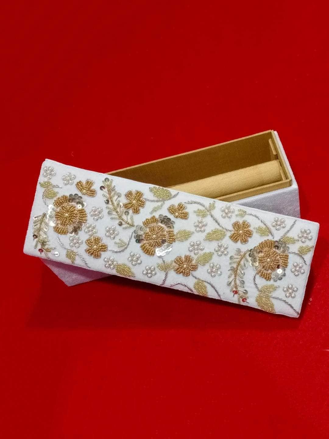 Buy Canvas Embroidered Bridal Chura Box Online Ishhaara