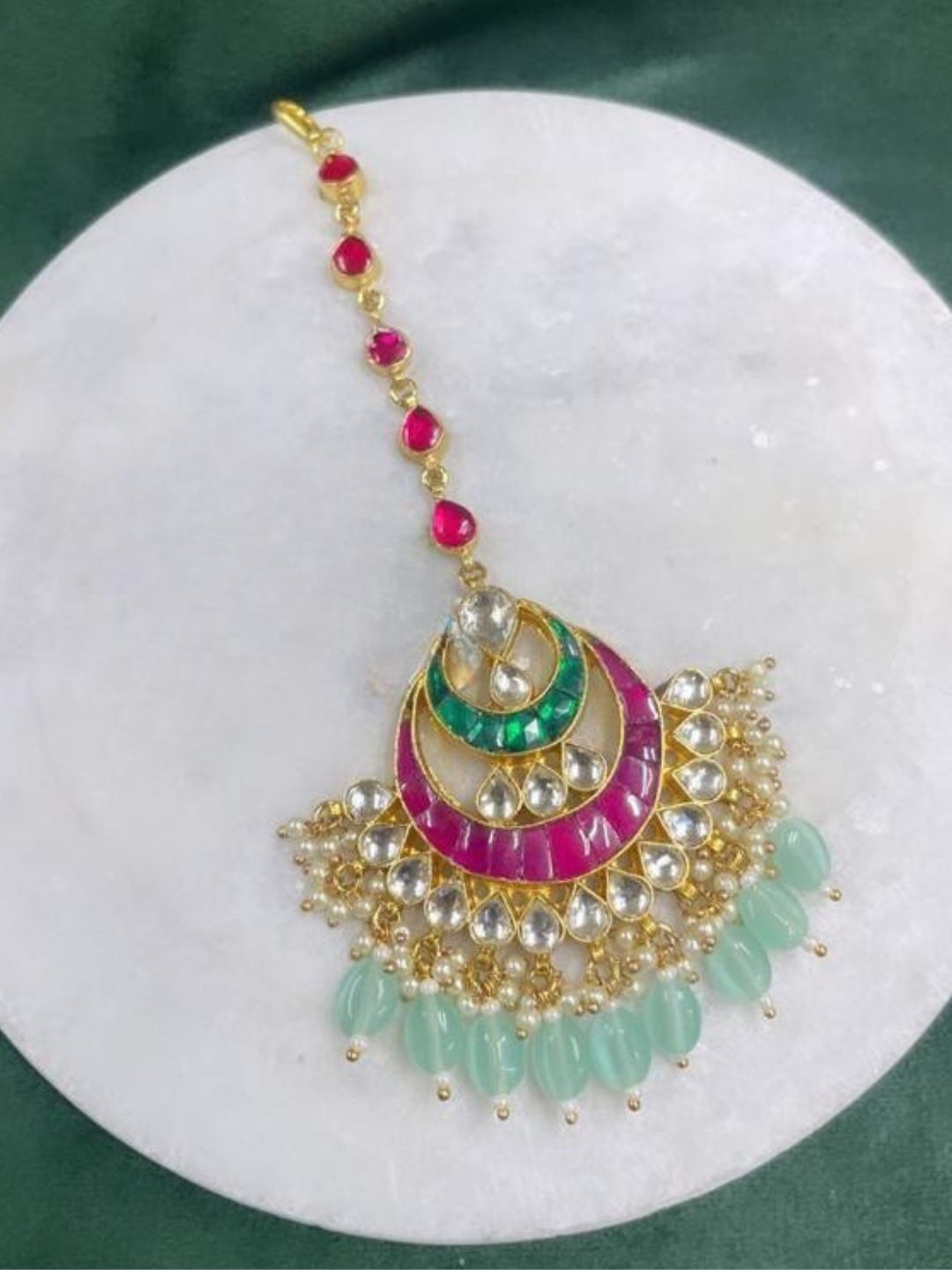 Buy Chand Designed Pacchi Kundan Maang Tikka Online Ishhaara