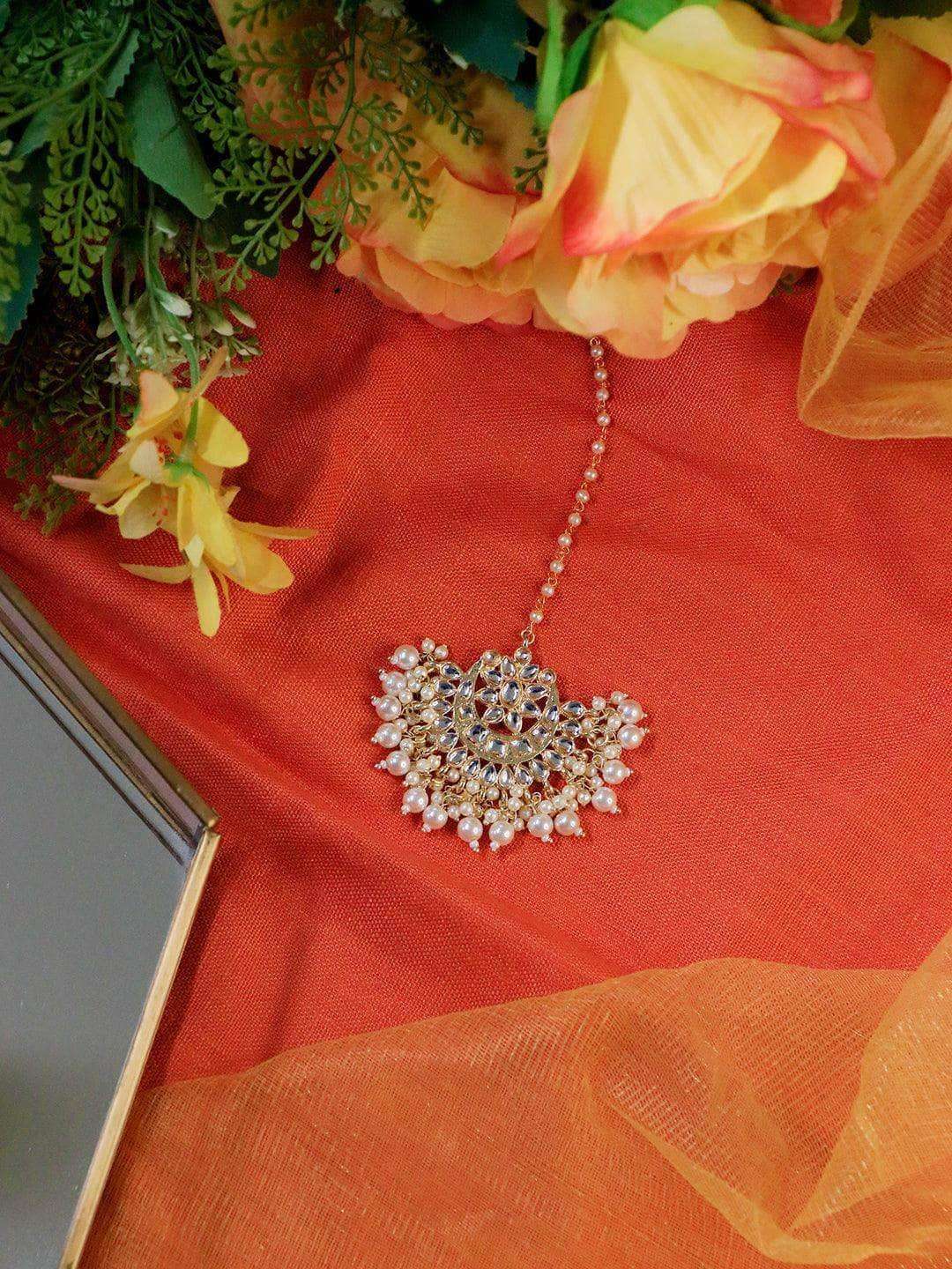 Ishhaara Chandbali Teeka