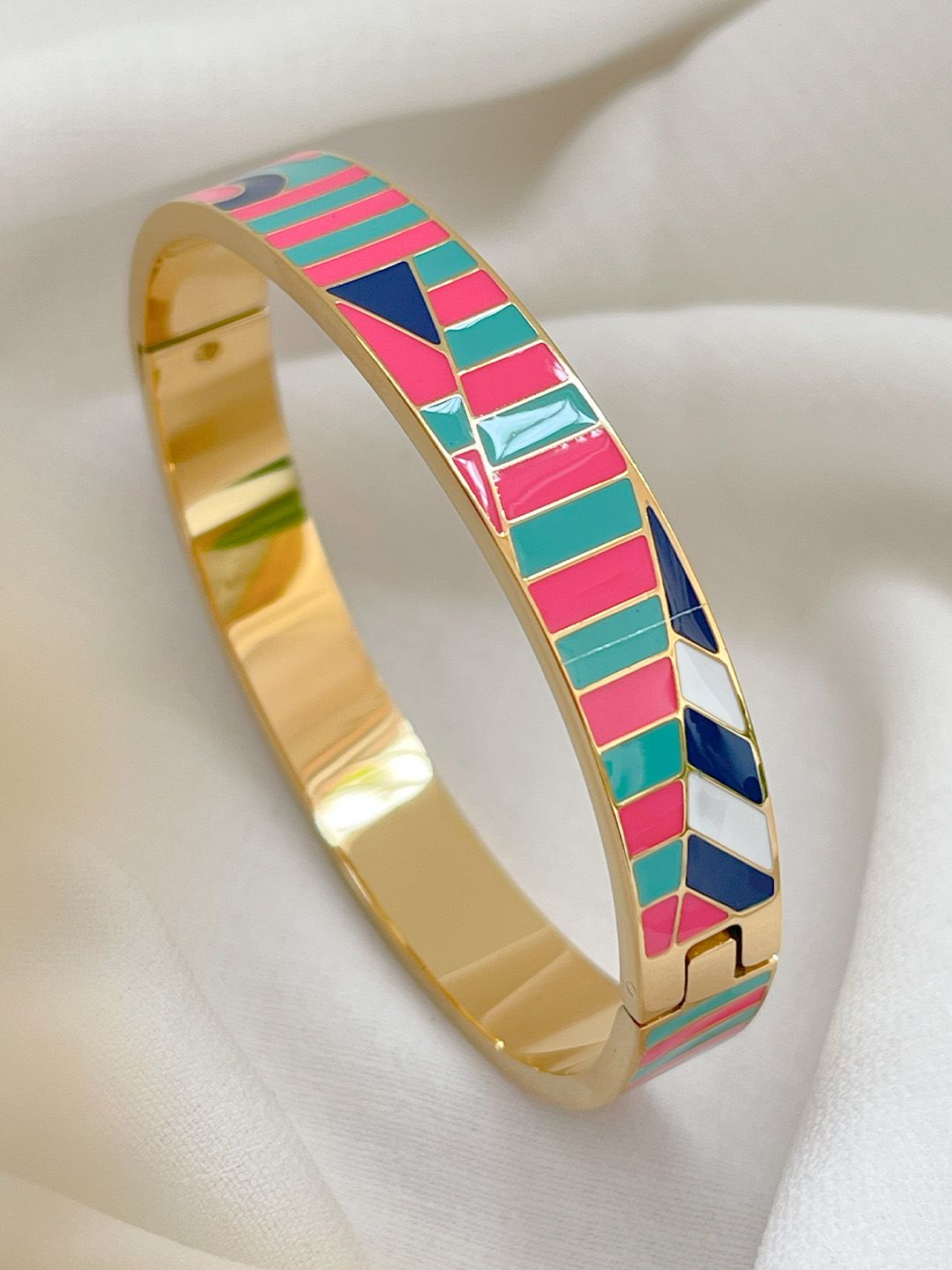 Ishhaara Color Block Striped Enamel Bracelet