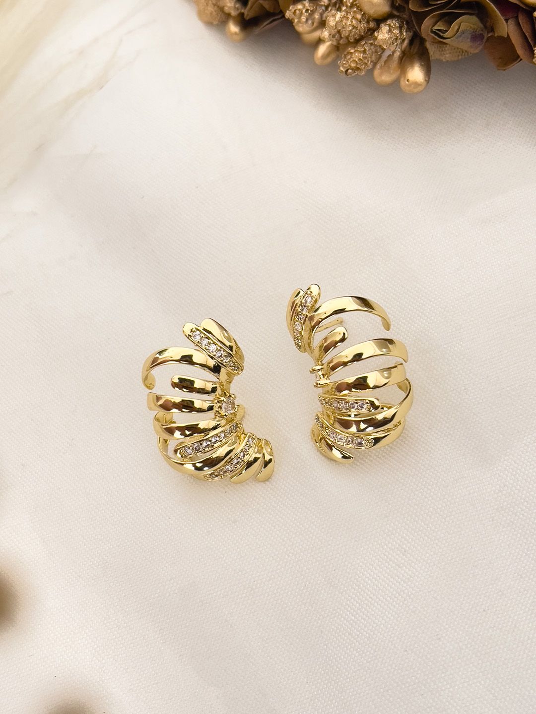 Ishhaara Criss Cross Earcuff Earrings