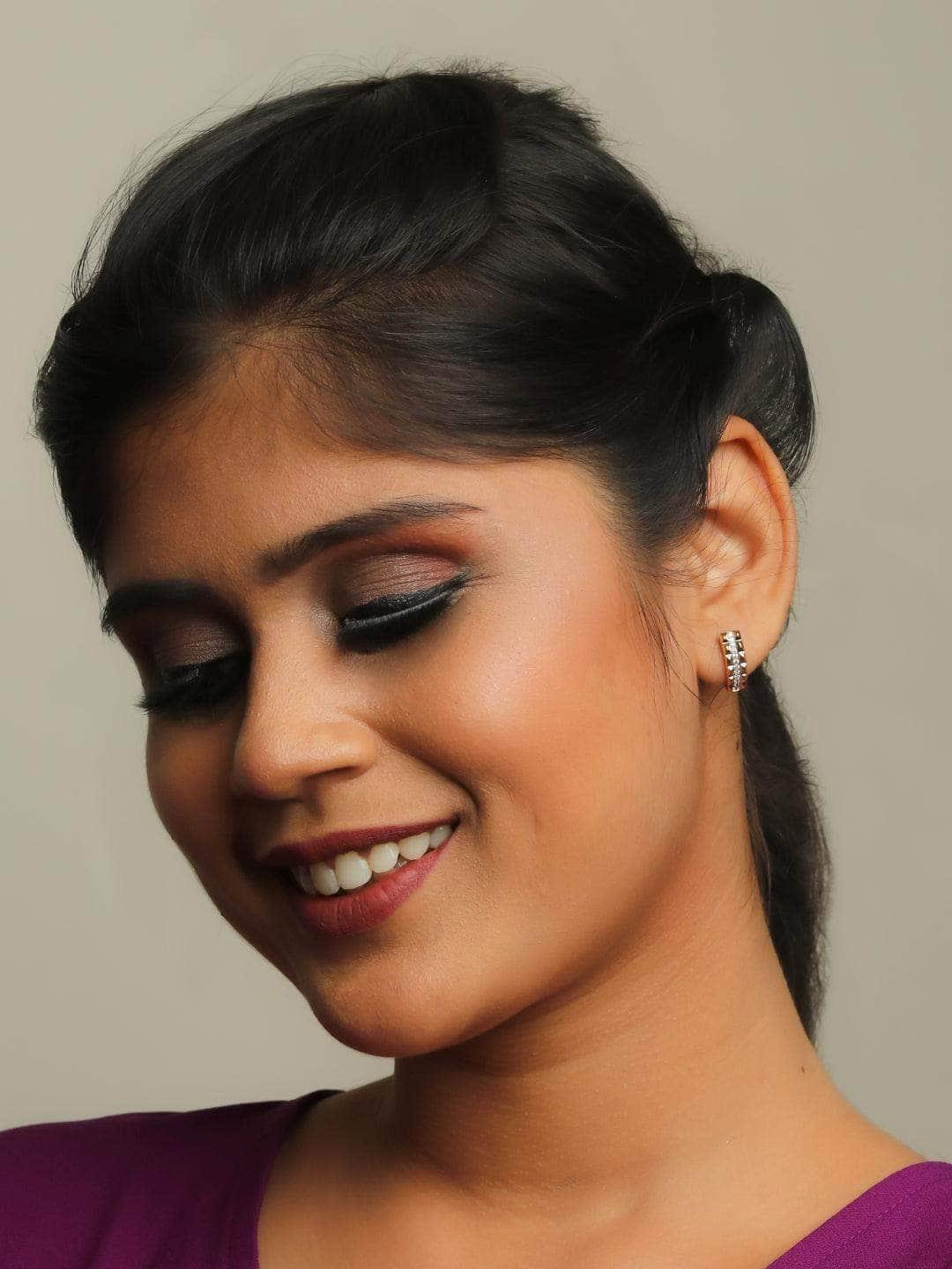 Ishhaara Cut Diamond Huggie Earrings