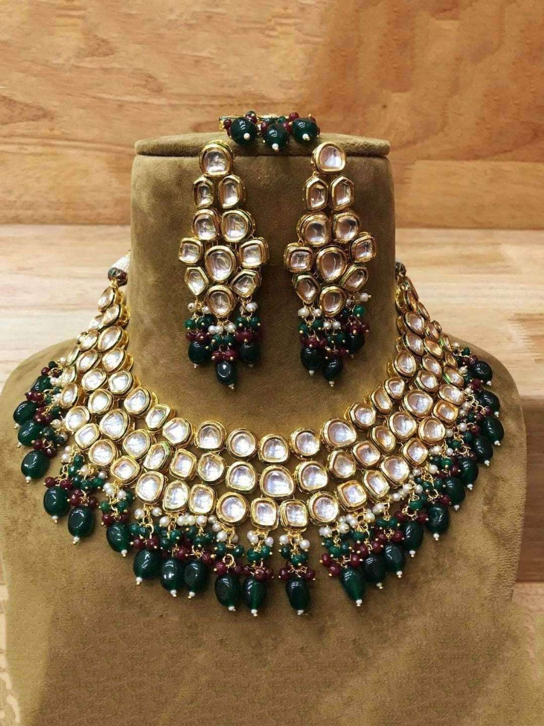 Ishhaara Big Flower Kundan Moti Necklace