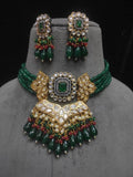 Ishhaara Lustrous Class Necklace