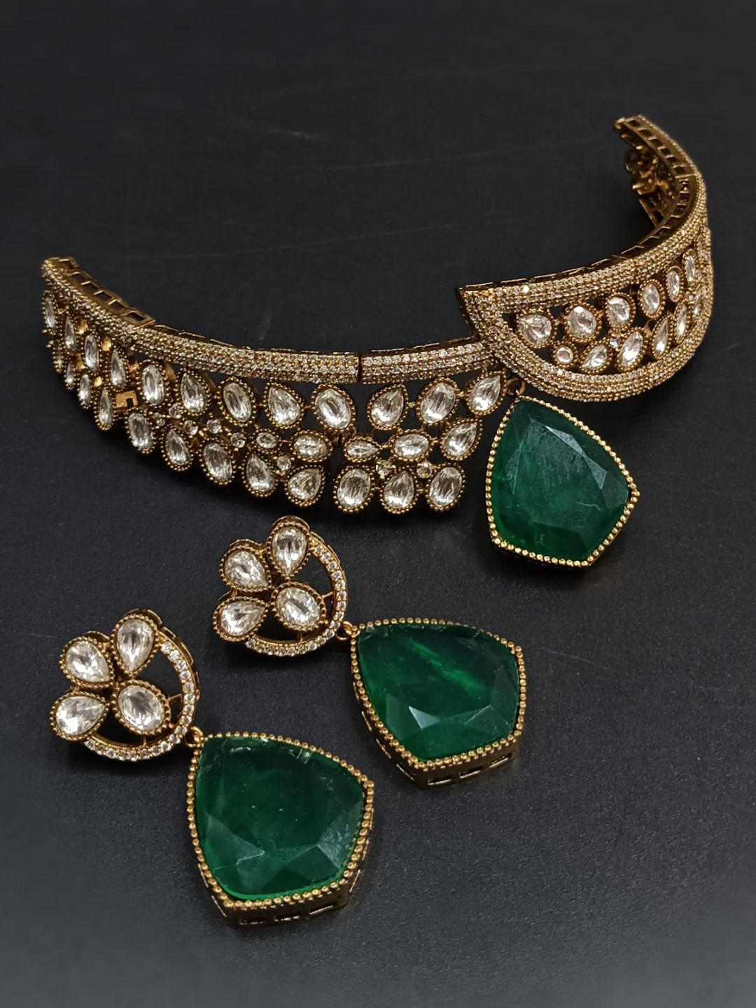 Ishhaara Green Moissanate Polki Kundan Victorian Finish Choker Necklace