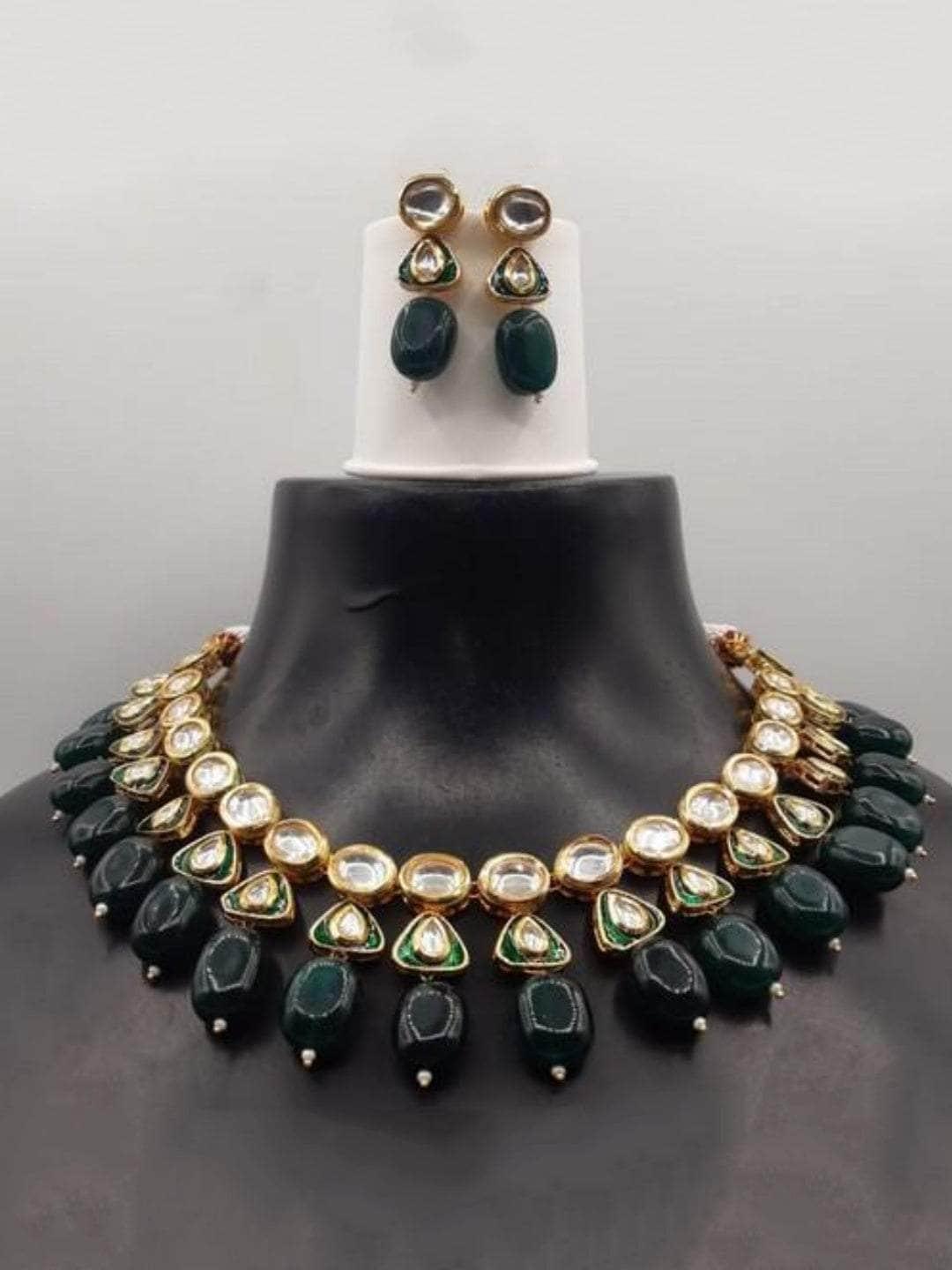Ishhaara Simple Kundan Triangle Meena Set