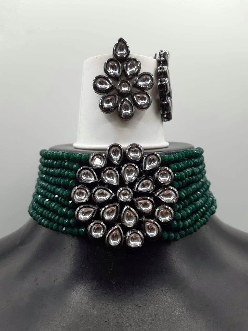 Ishhaara Victorian Patch Choker Set