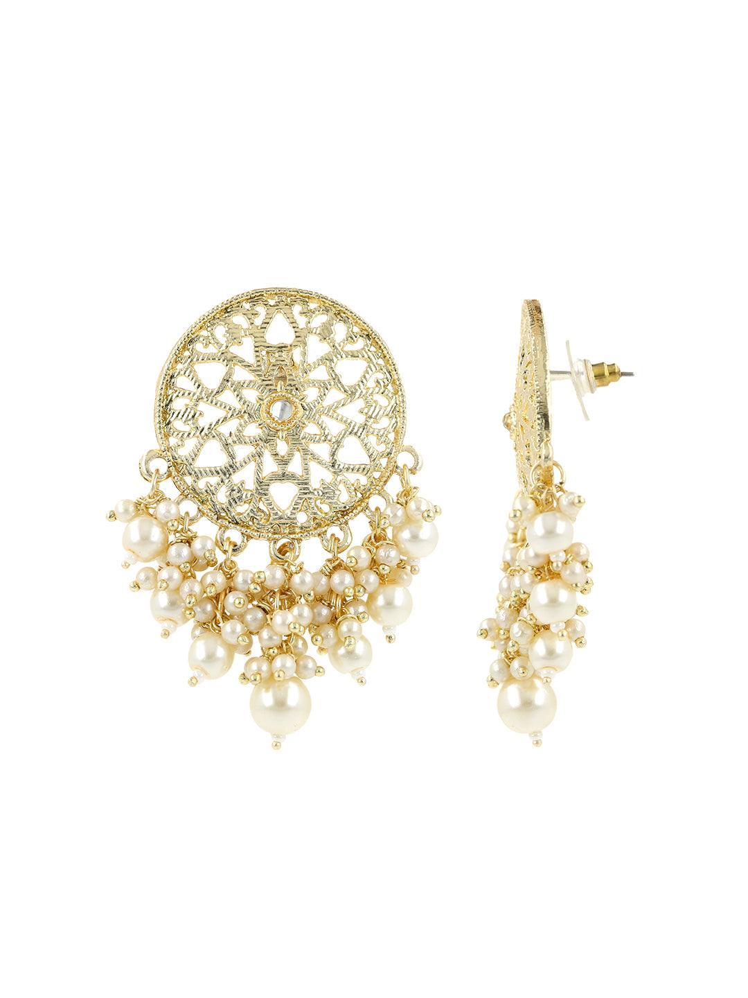 Ishhaara Design Pearl Studs