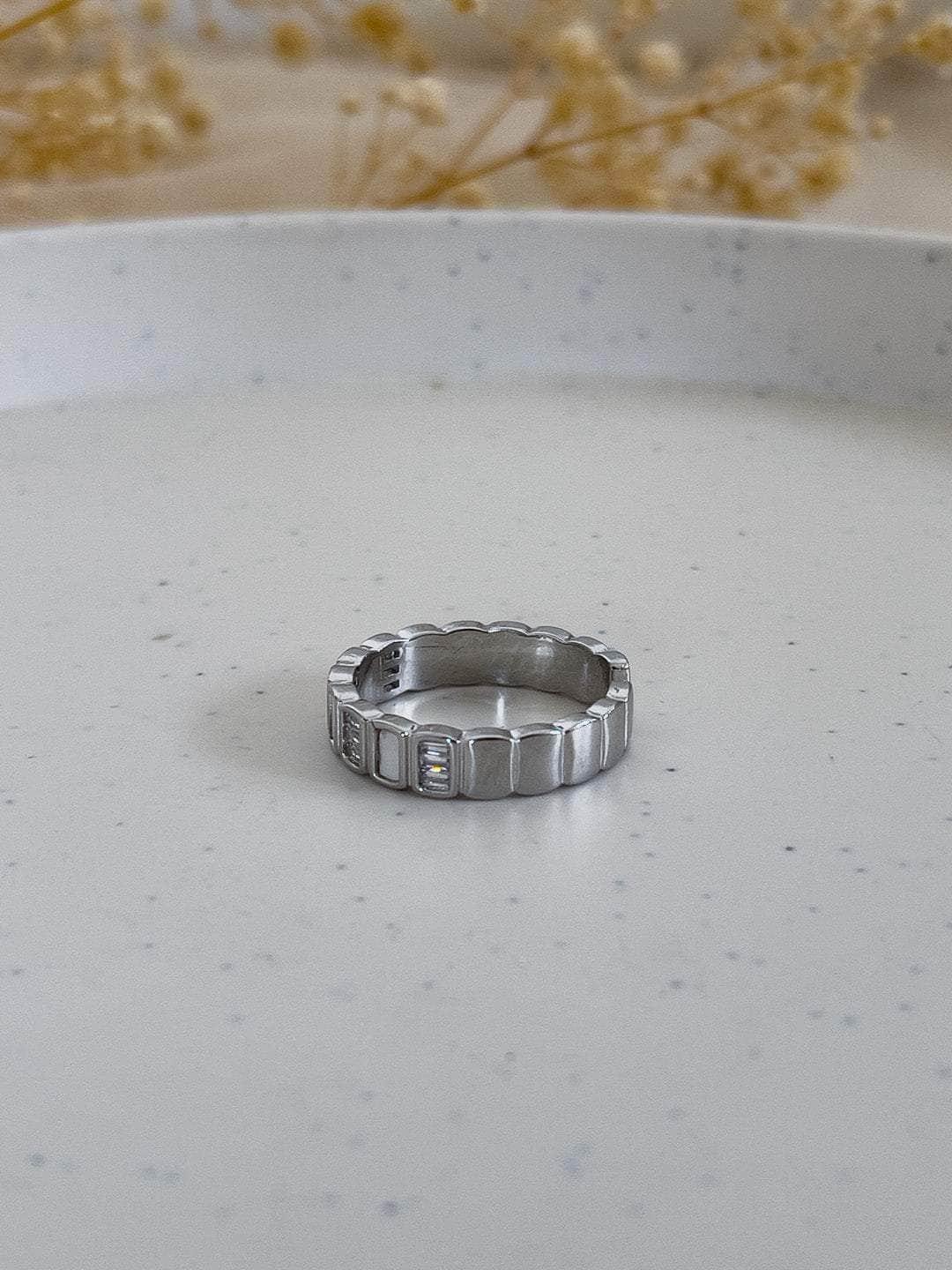 Ishhaara Prajakta Koli In Diamond Fashion Ring