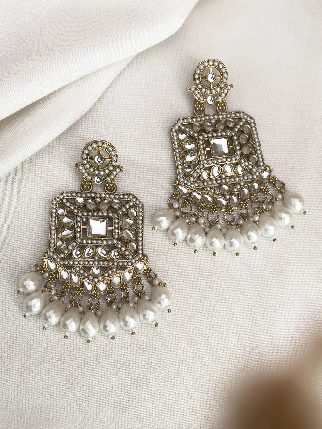 Ishhaara Elegant Kundan And Pearl Dangle Earrings