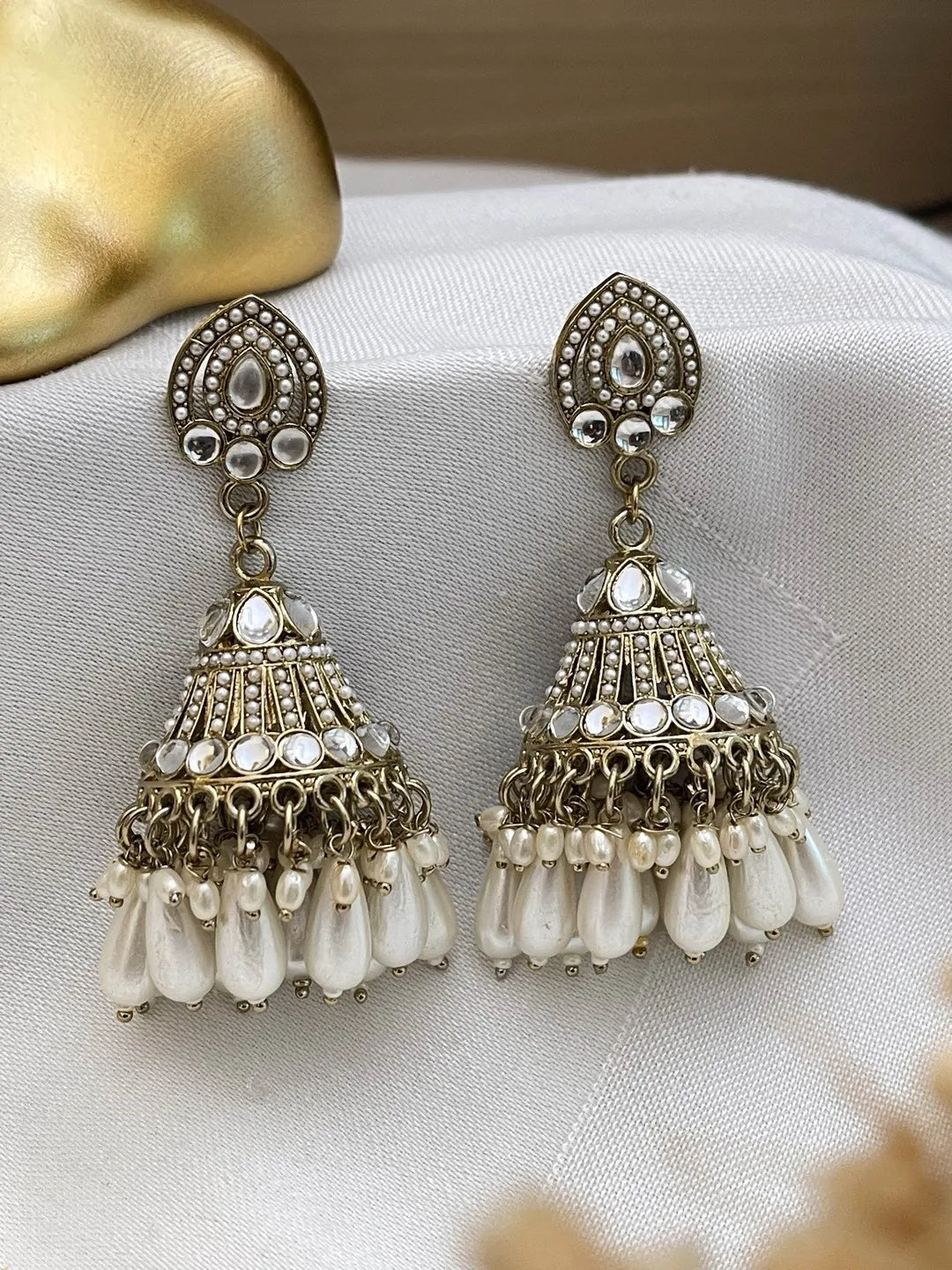 Ishhaara Elegant Pearl Beaded Jhumka Earrings