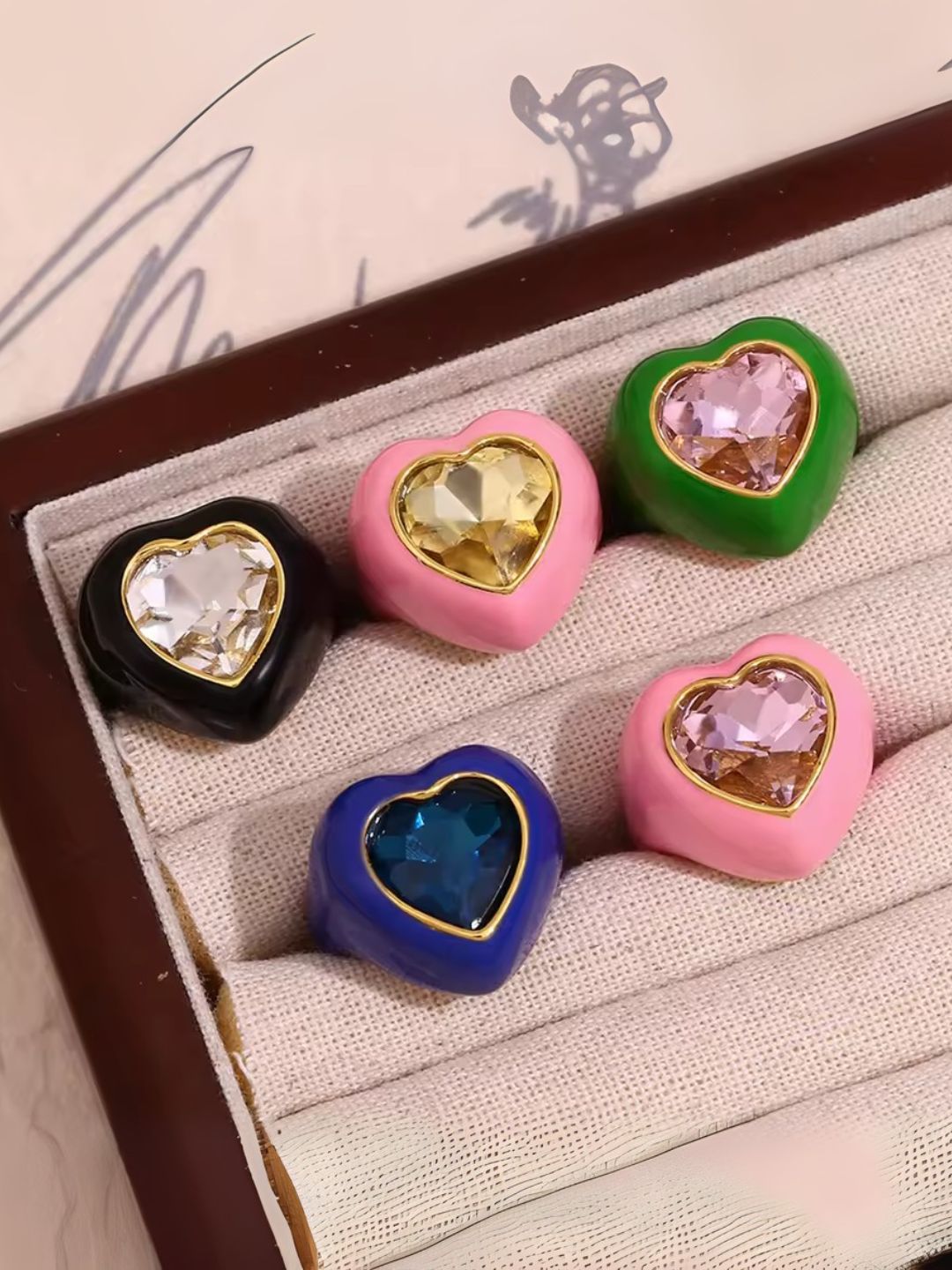 Ishhaara Enamel Heart Shaped Ring