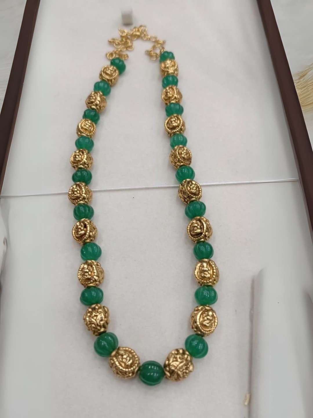 Buy Ethnic Green Gemstone Beaded Necklace Set Online Ishhaara