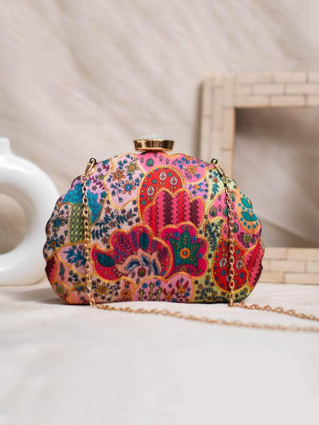 Ishhaara Fabric Clutches In D Shape Frame