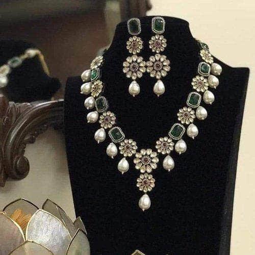 Ishhaara Flower Motif Long Necklace