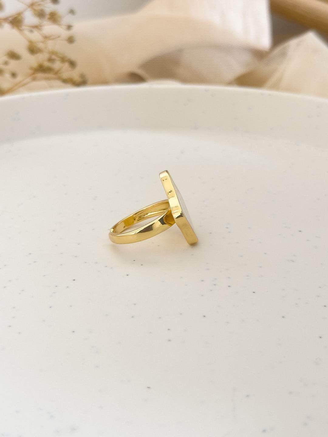 Ishhaara Freeform Pearl Statement Ring