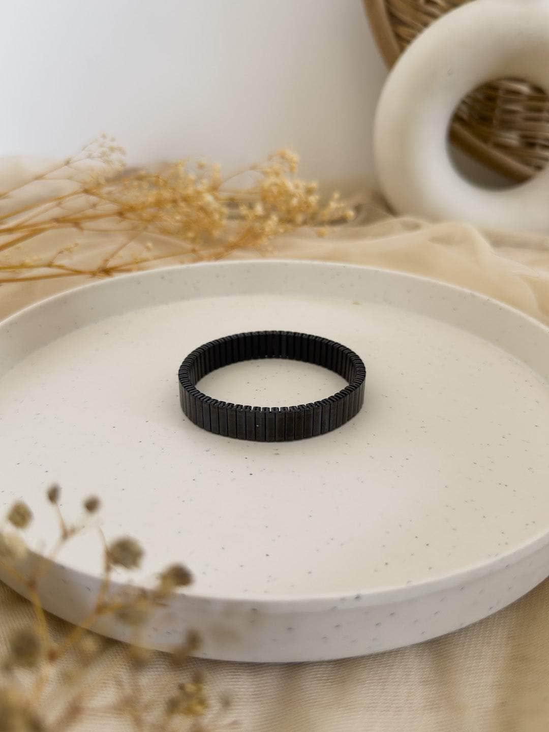 Ishhaara Geometric Hematite Bracelet