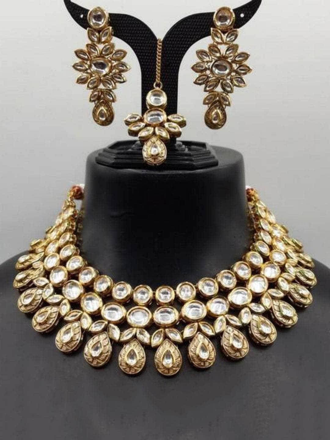 Ishhaara Antique Drop Choker Set