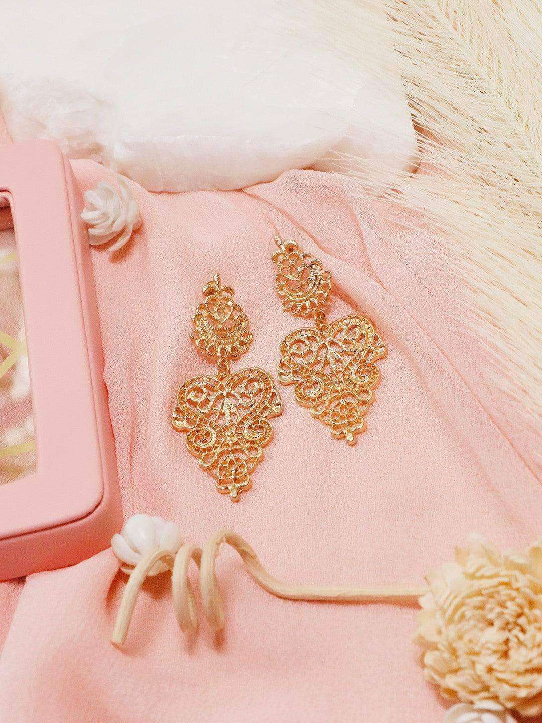 Ishhaara Gold Filigree Chandelier Earrings