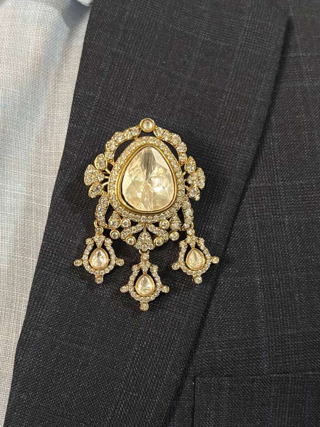 Buy Gold Plated Polki Men Brooch Pin Online Ishhaara