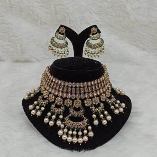 Ishhaara 7 Chand Choker And Earring Set