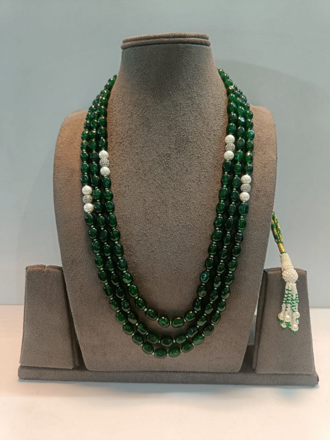 Ishhaara Green Beaded Three Layered Mala