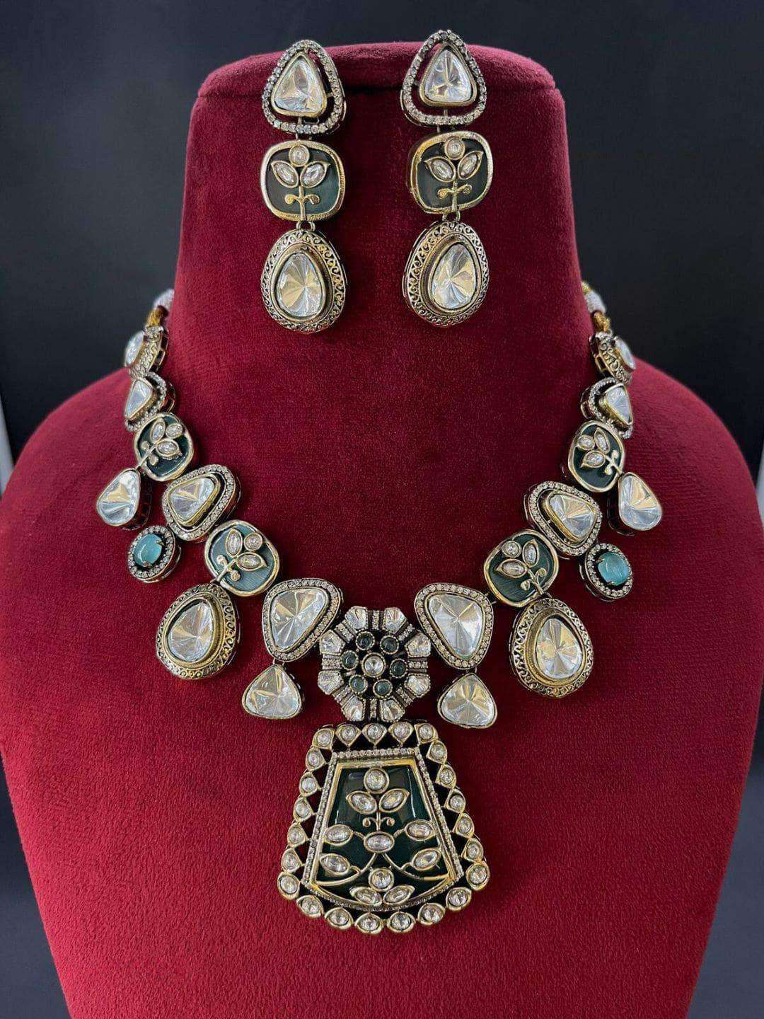 Ishhaara Black Rhodium Finish Kundan Polki Necklace Set