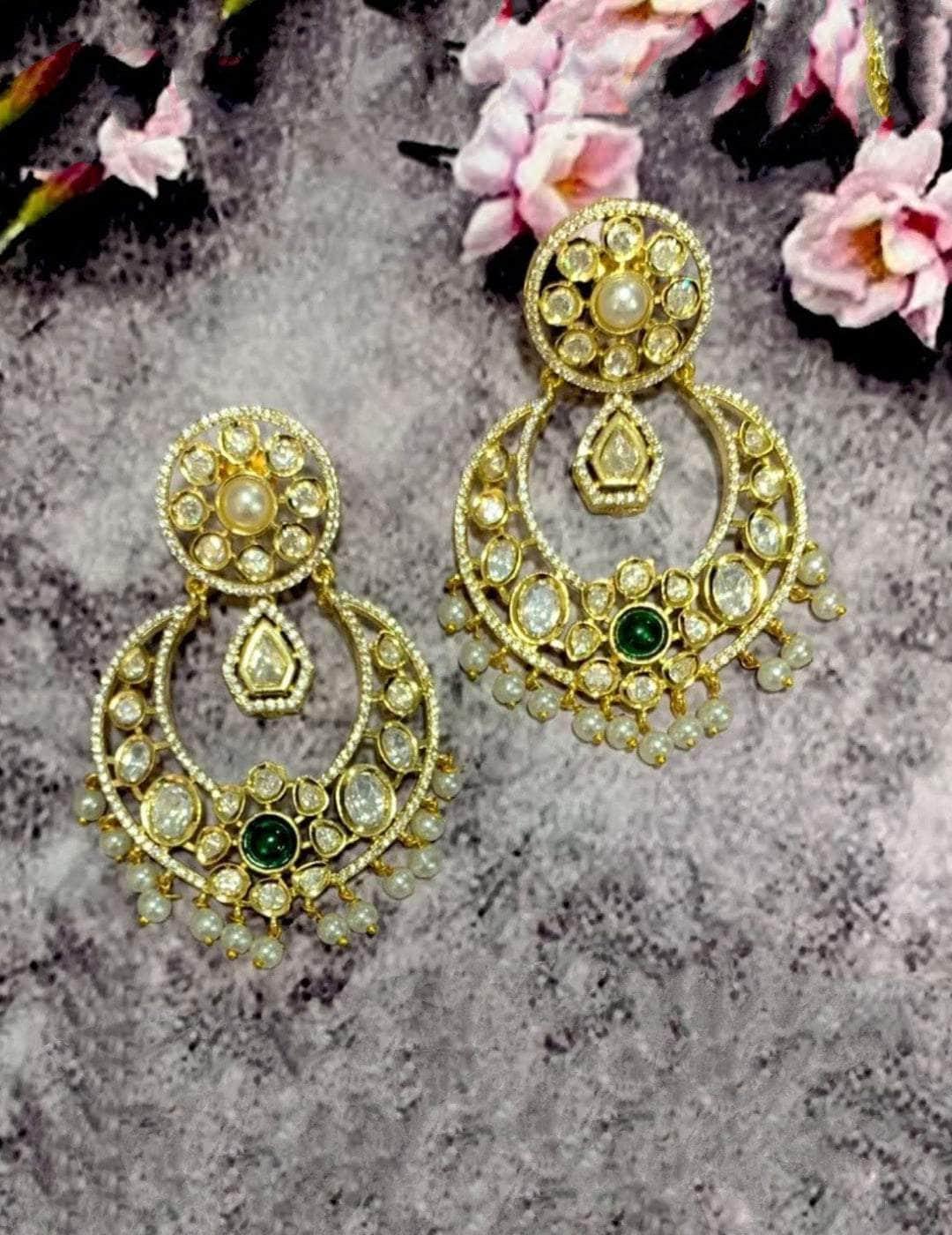 Ishhaara Chandbali Moti Kundan Earring