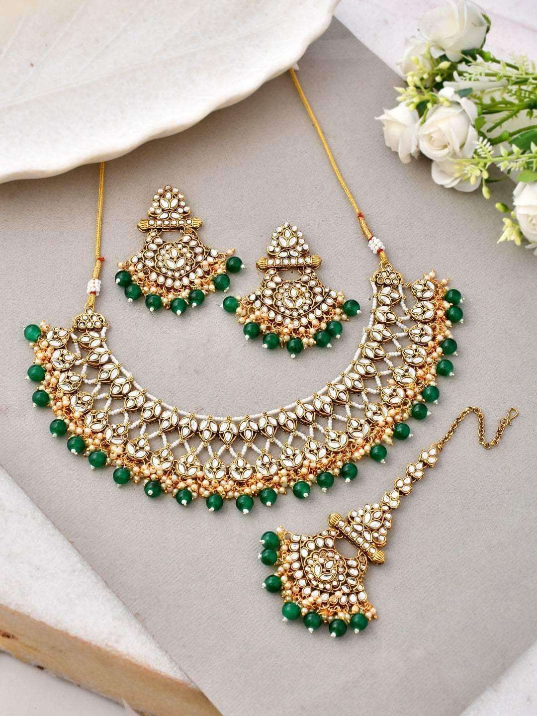 Ishhaara Deluxe Green Nile Choker Set