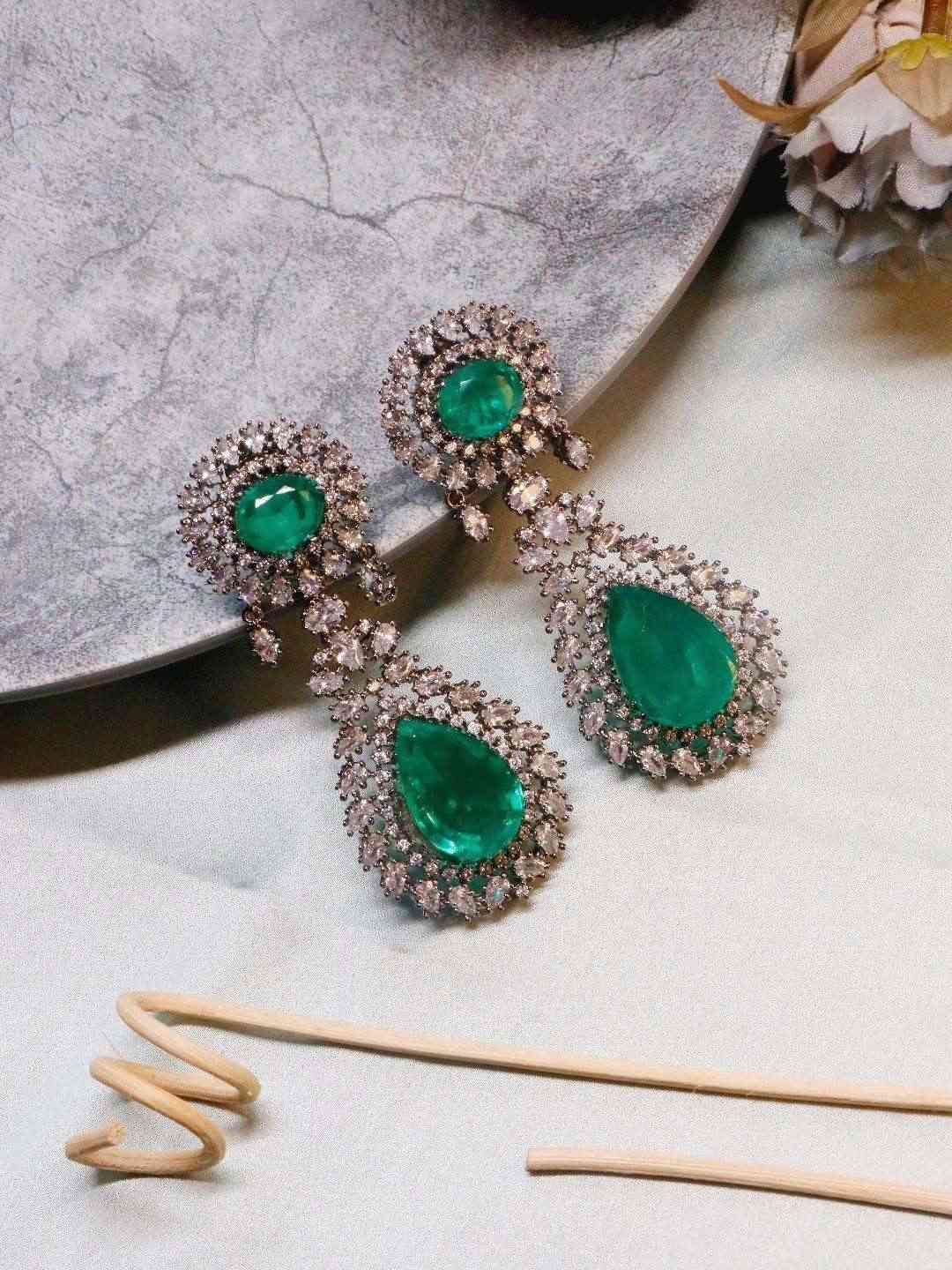 Buy Emerald Statement Earring Green Online Ishhaara