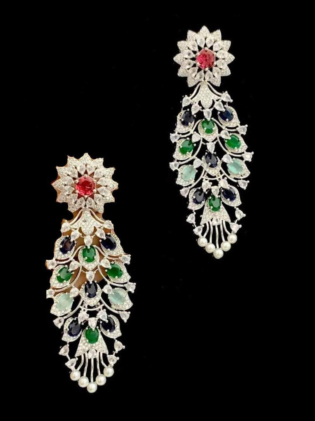Ishhaara Esctasy Drip Earring